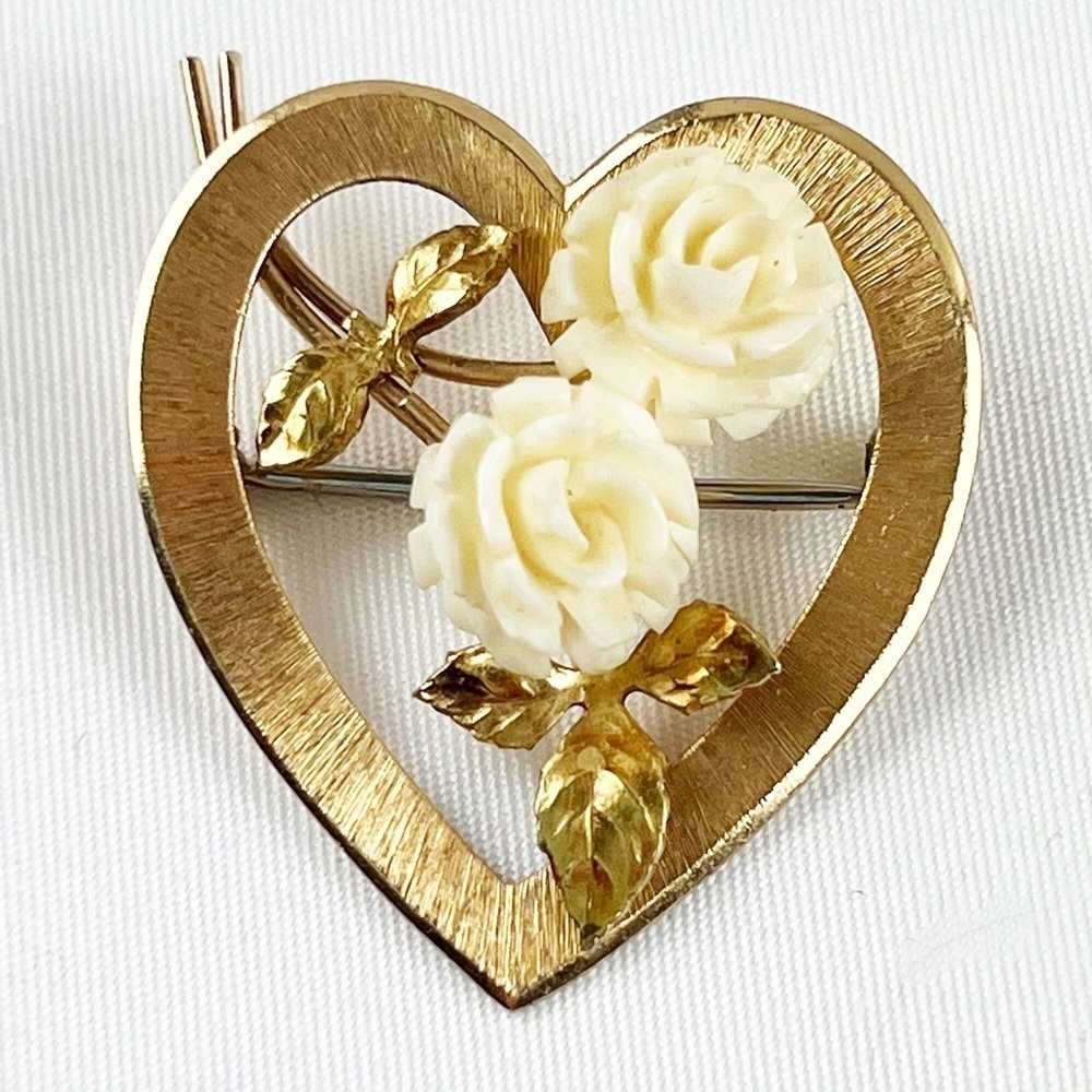 Krementz Vintage Heart Brooch